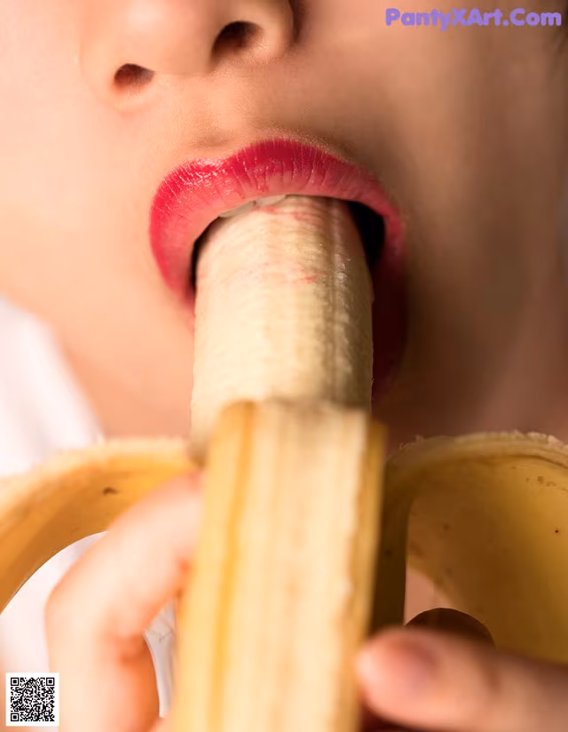 Nami Sekine - Camera Swallowing Freeones